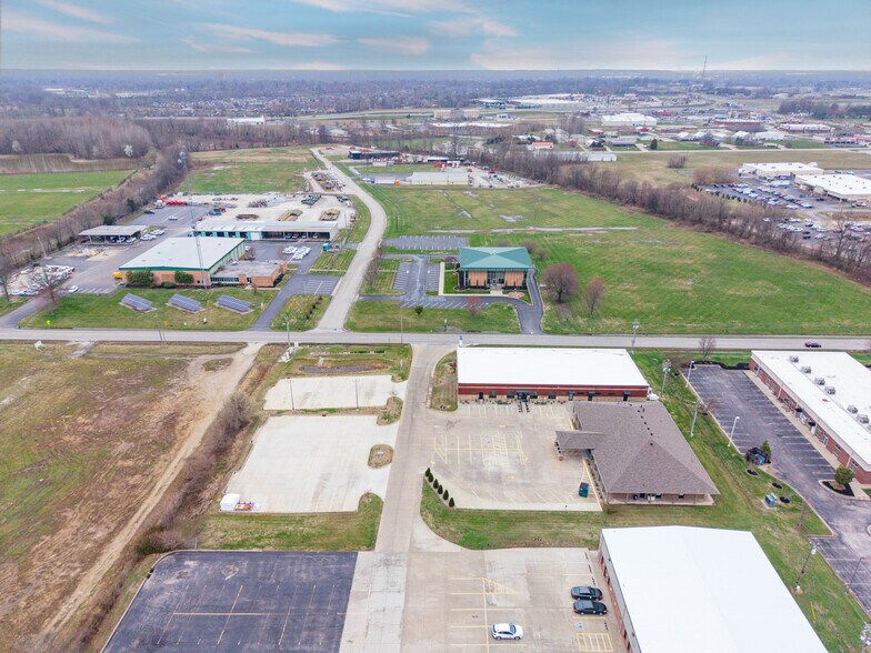 More Photos Of 3110 Fairview Dr, Owensboro Healthcare For Sale