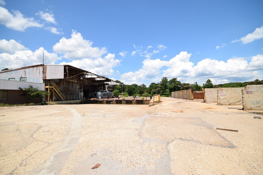 More Photos Of 4400 Malvern Rd, Hot Springs National Park Service For Sale