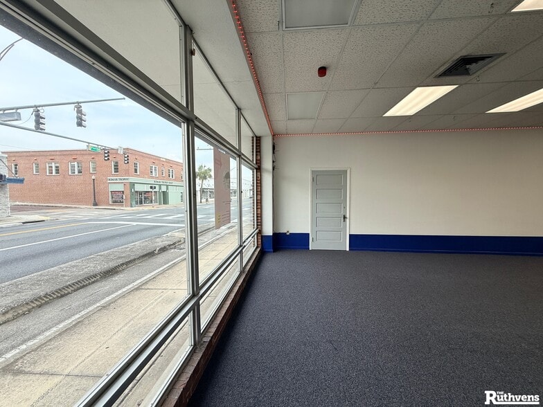 More Photos Of 1058 S Florida Ave, Lakeland Storefront Retail Office For Sale