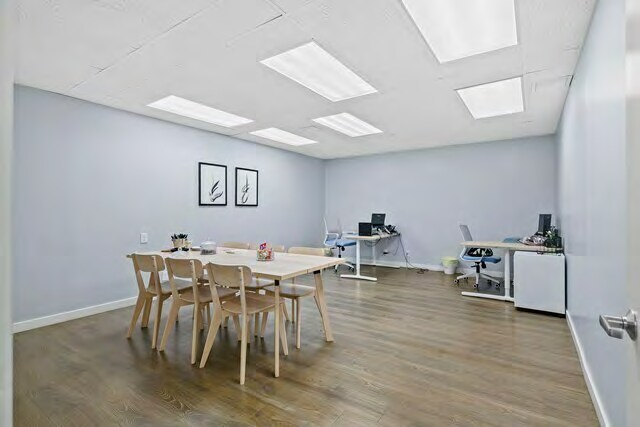 More Photos Of 1461 E Chevy Chase Dr, Glendale Office For Sale