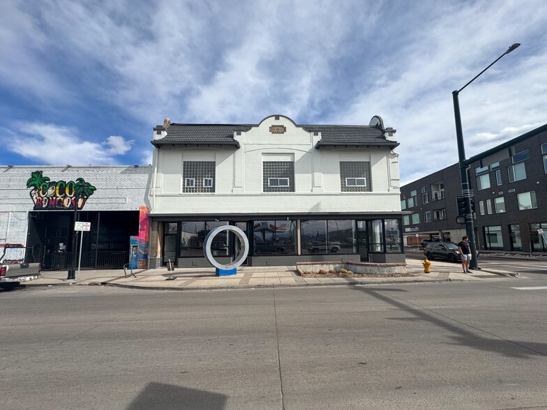 More Photos Of 15 E Iowa Ave, Denver Storefront For Lease