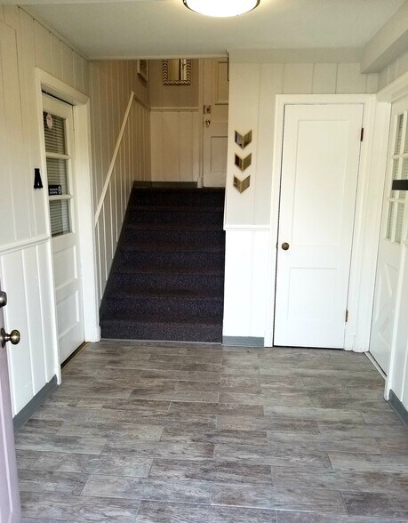 More Photos Of 7311 Highland St, Springfield Warehouse For Lease