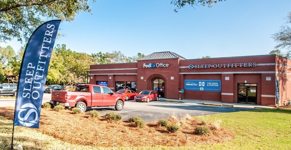 More Photos Of 3260 Galleria Cir, Birmingham Freestanding For Lease