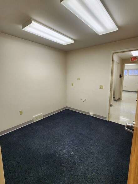 More Photos Of 275 E 4th St, Emporium Medical For Sale