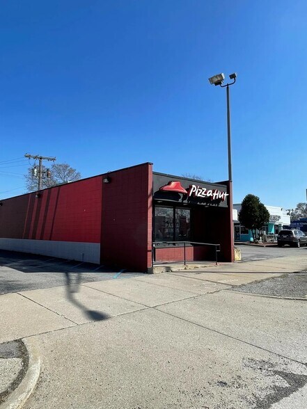 More Photos Of 7331 Indianapolis Blvd, Hammond Restaurant For Lease