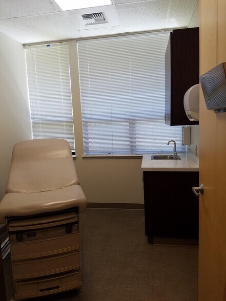 More Photos Of 300 Sierra College Dr, Grass Valley Medical For Sale
