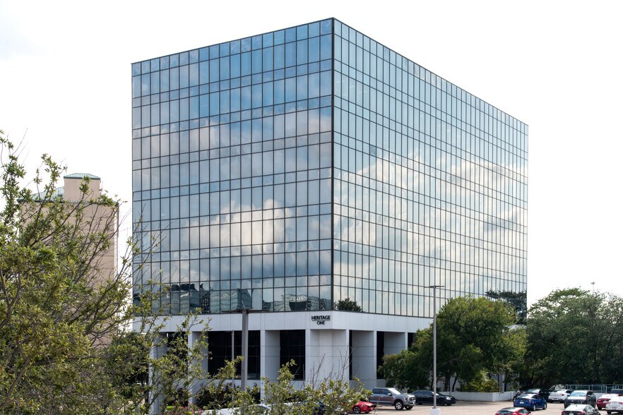 More Photos Of 4835 Lyndon B Johnson Fwy, Dallas Office For Lease