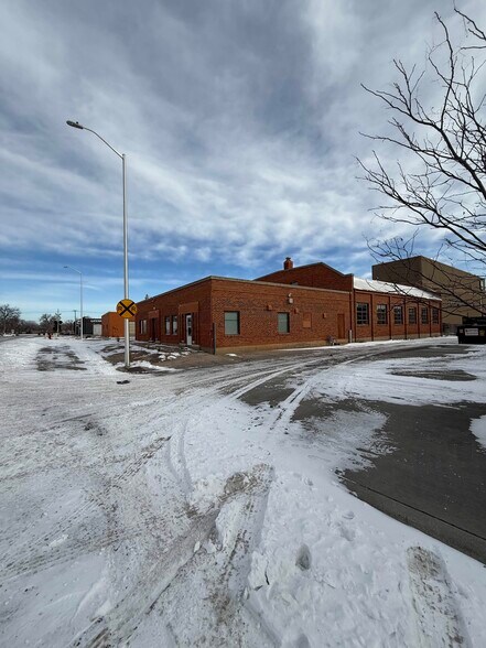 More Photos Of 408 2nd St, Rapid City Office For Sale