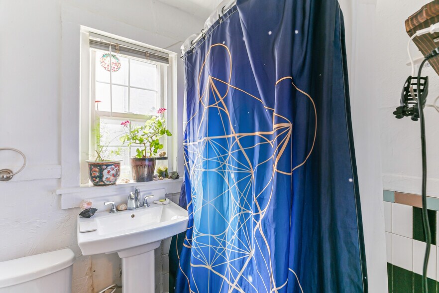 More Photos Of 702 E 12th Ave, Denver Apartments For Sale