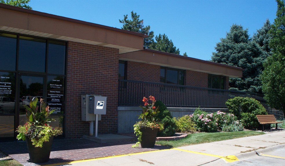 More Photos Of 1500 S 70th St, Lincoln Office For Lease