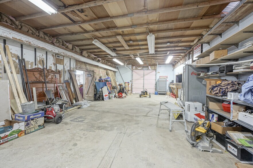 More Photos Of 461 Three Bridge Rd, Newfield Industrial For Sale