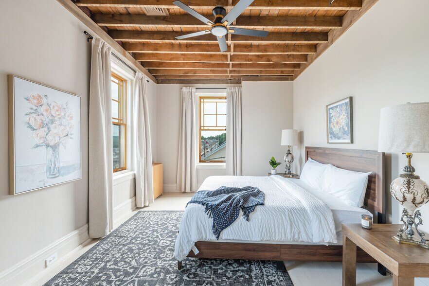 More Photos Of 124 E Abbott St, Lansford Specialty For Sale