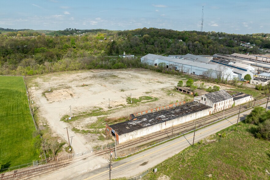 More Photos Of 1221 Green St, Washington Land For Lease