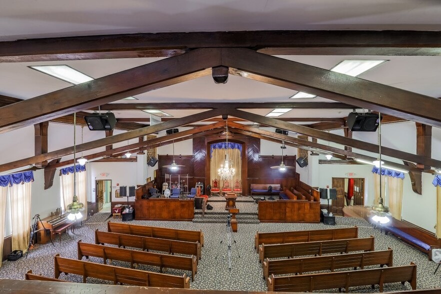 More Photos Of 829 Main St, Worcester Religious Facility For Sale