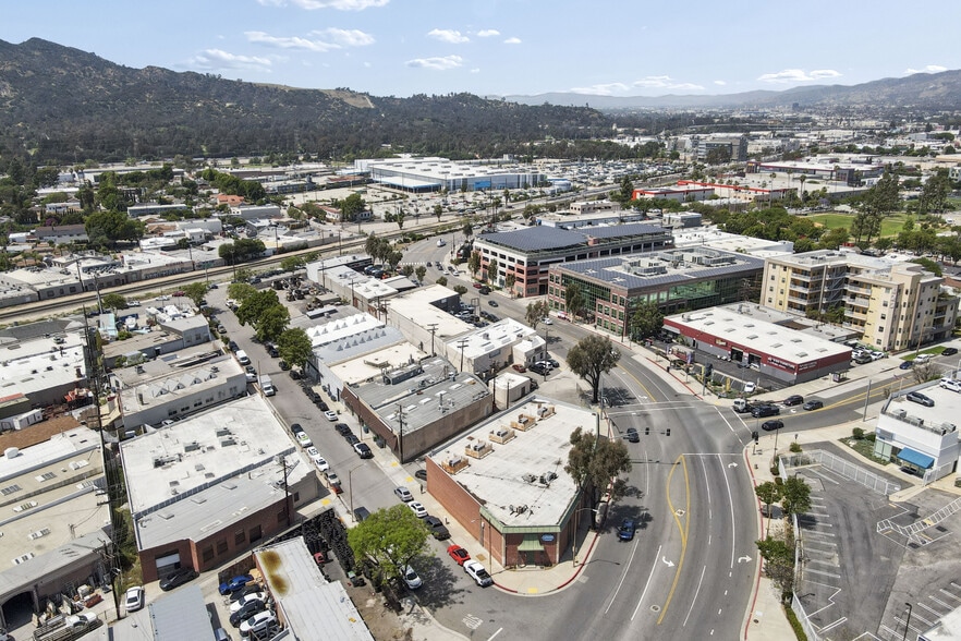 More Photos Of 4623 San Fernando Rd, Glendale Manufacturing For Lease