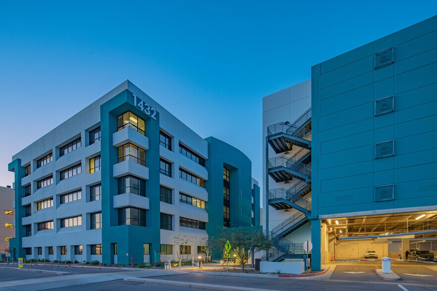 More Photos Of 1450 S Dobson Rd, Mesa Unknown For Lease