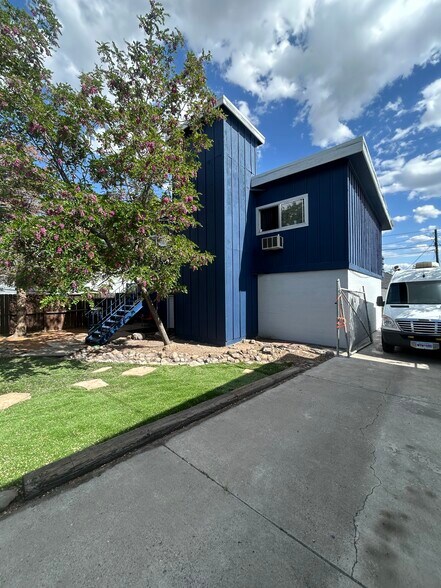 More Photos Of 224 Vassar St, Reno Freestanding For Lease