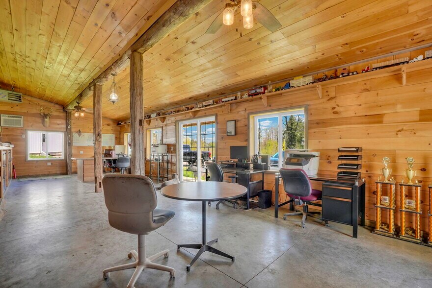 More Photos Of 6851 W Gerwoude Dr, Mc Bain Warehouse For Sale