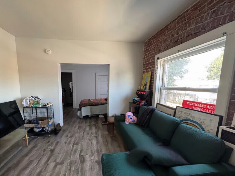 More Photos Of 2226-2230 Whittier Blvd, Los Angeles Apartments For Lease