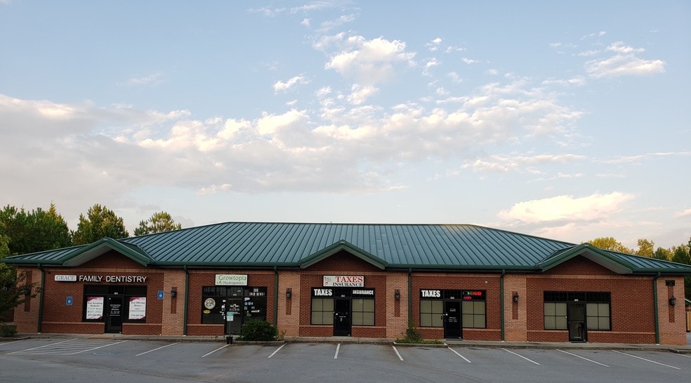 More Photos Of 4155 Lee St, Buford Unknown For Lease