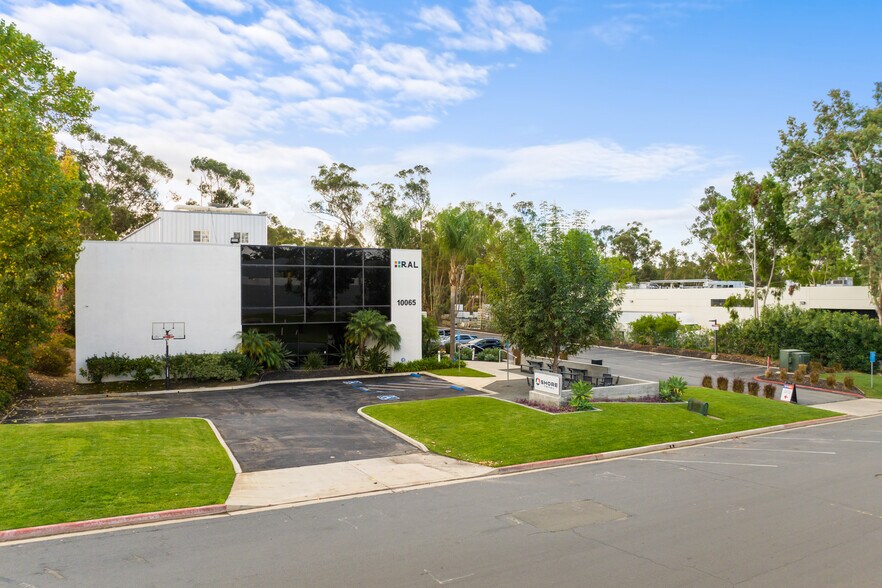 More Photos Of 10065 Old Grove Rd, San Diego Office For Lease