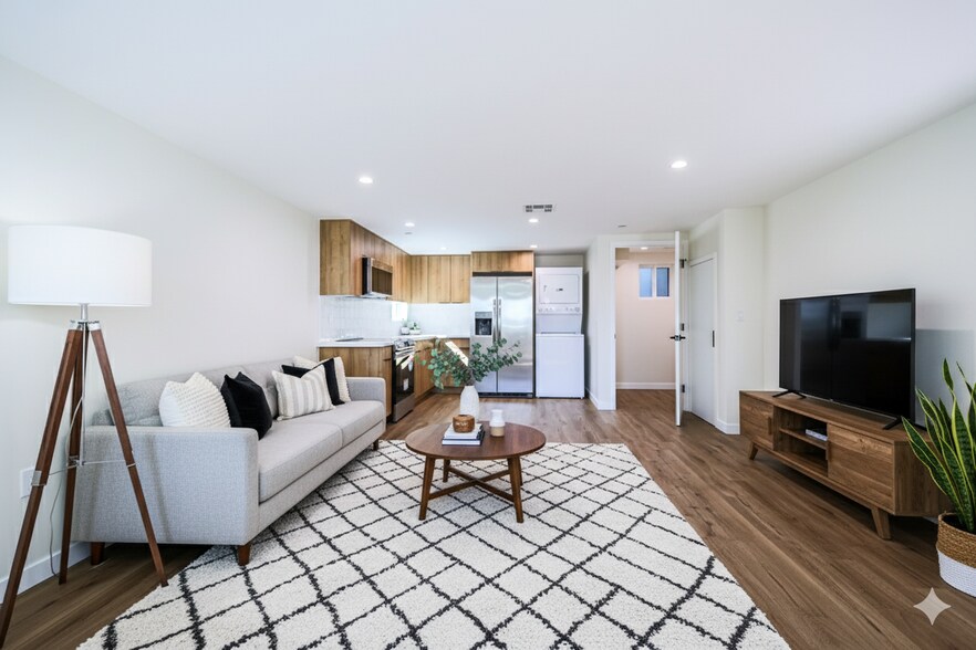 More Photos Of 2129 Aaron St, Los Angeles Apartments For Sale