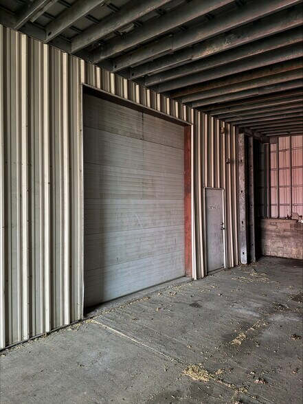 More Photos Of 3876 Indian Ripple Rd, Dayton Service For Lease