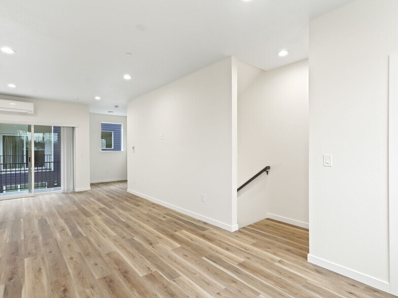 More Photos Of 4383 N Vancouver Ave, Portland Apartments For Sale