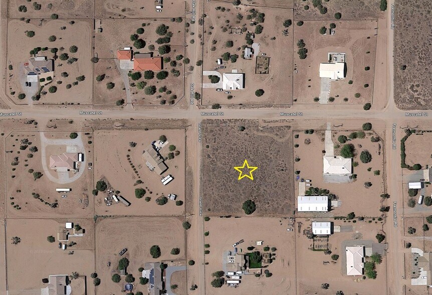 Primary Photo Of Muscatel St & Grand View/Oak Hill Rd, Hesperia Land For Sale