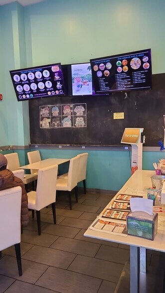 More Photos Of 969 Story Rd, San Jose General Retail For Lease