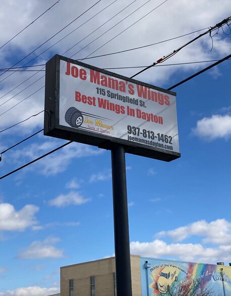 More Photos Of 115 Springfield St, Dayton Storefront Retail Residential For Lease