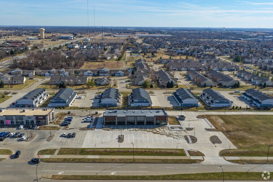 More Photos Of 10200 NW 62nd Ave, Johnston General Retail For Lease