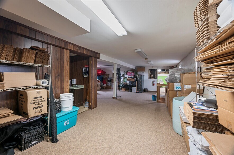 More Photos Of 138 S Market St, New Wilmington Storefront For Sale