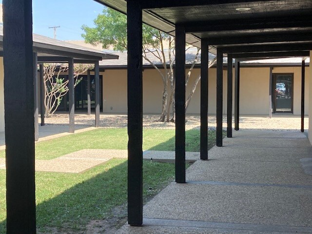 More Photos Of 500 Adams Ave, Odessa Medical For Lease