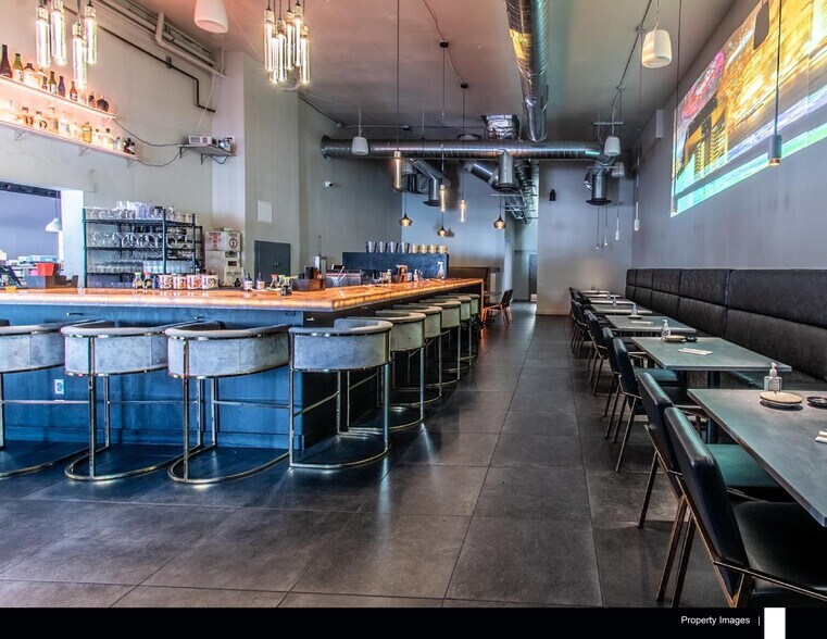 More Photos Of 424 N Chaparral St, Corpus Christi Restaurant For Sale