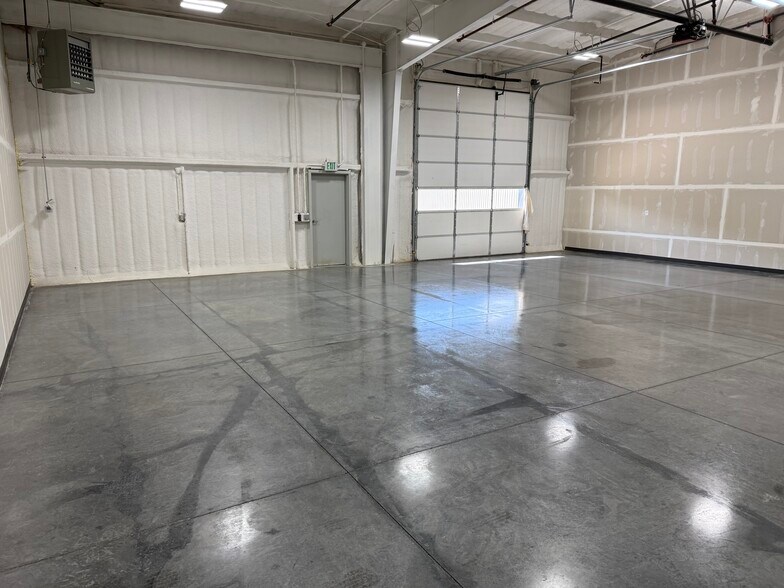 More Photos Of 301 N 1300 E, Lewiston Flex For Lease