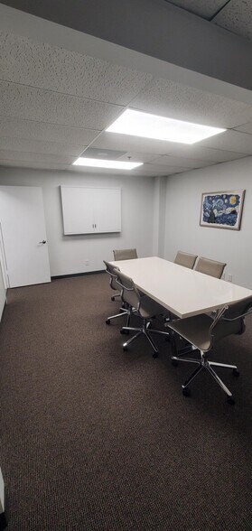 More Photos Of 218-384 Wilshire Blvd, Casselberry Office For Lease