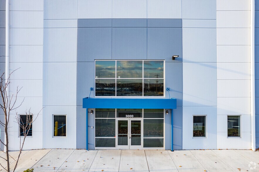 More Photos Of 3000 Quarry Road, Telford Warehouse For Lease