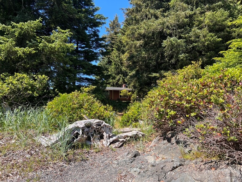 More Photos Of 983 Peninsula, Ucluelet Land For Sale