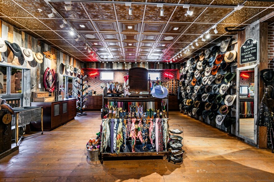 More Photos Of 268 Main St, Park City Storefront Retail Office For Sale