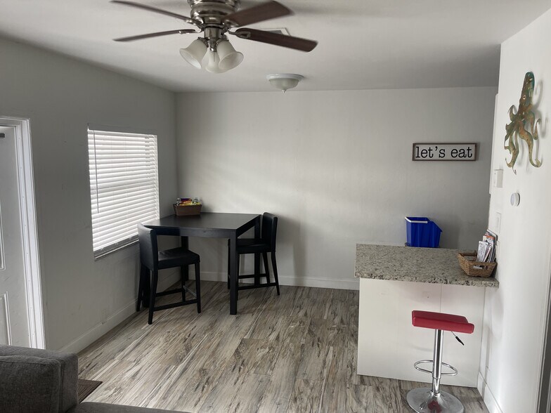 More Photos Of 100 Sandal Ln, Palm Beach Shores Apartments For Sale