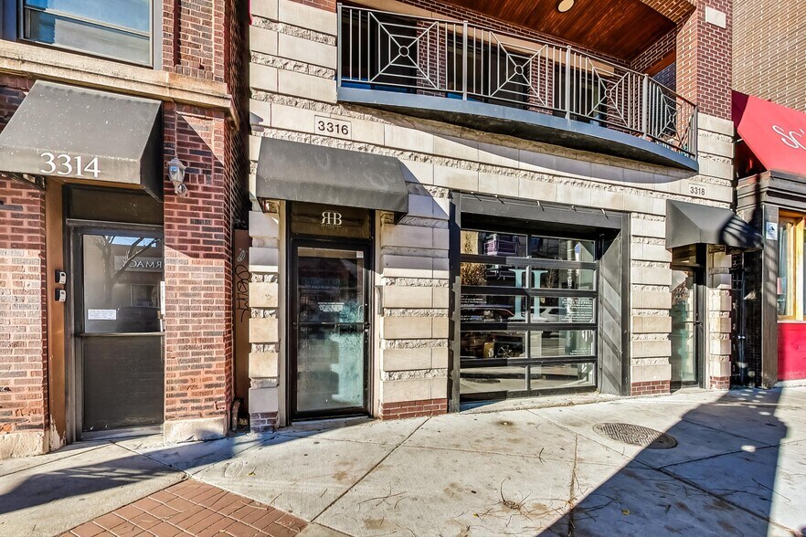 More Photos Of 3316-3318 N Halsted St, Chicago Apartments For Lease