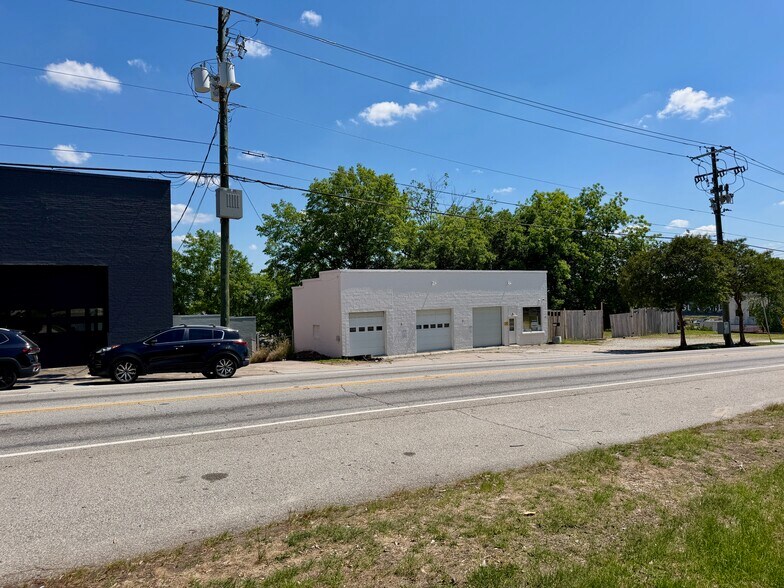 More Photos Of 12471 Veterans Memorial Hwy, Douglasville Specialty For Lease