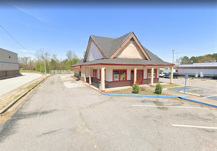 Primary Photo Of 954 Main St, Southaven Fast Food For Sale