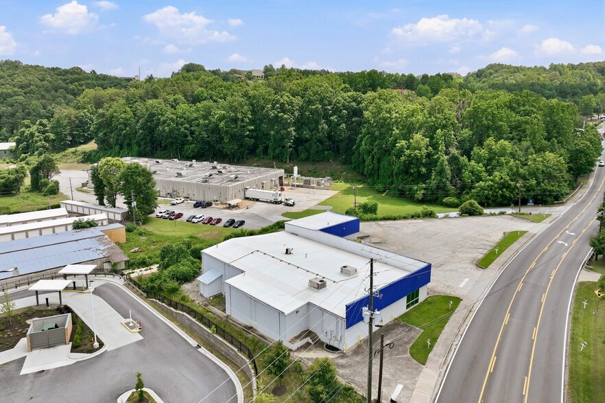 More Photos Of 146 Morrison Moore Pkwy E, Dahlonega Freestanding For Lease