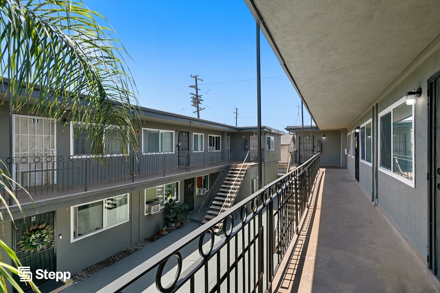 More Photos Of 1153-1161 Magnolia Ave, Long Beach Apartments For Sale