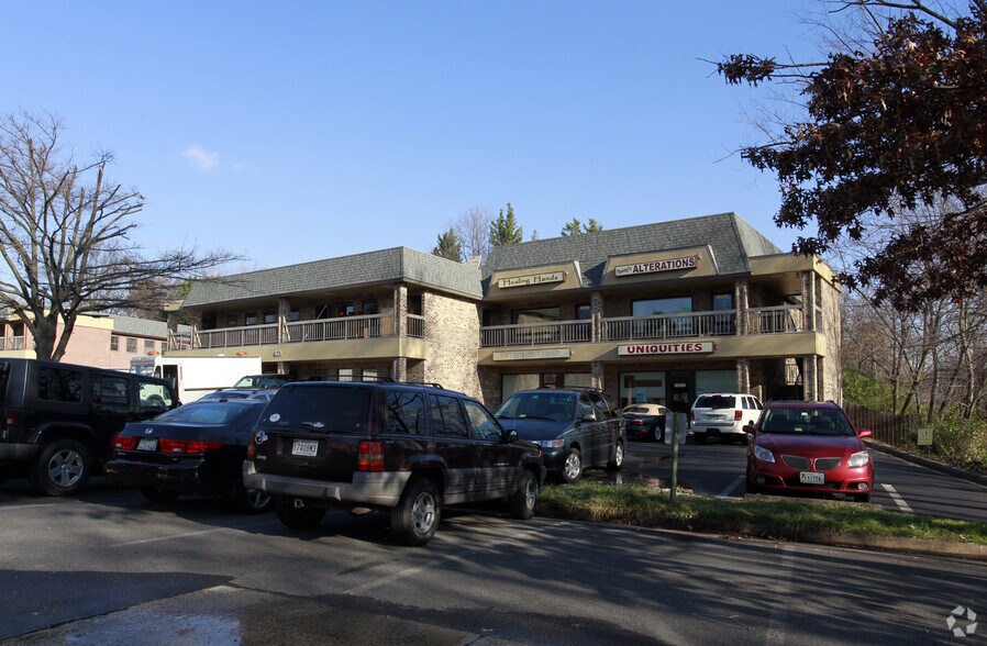 More Photos Of 421 Church St NE, Vienna Office For Lease