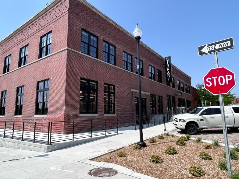 Primary Photo Of 1401 Jones St, Omaha General Retail For Lease