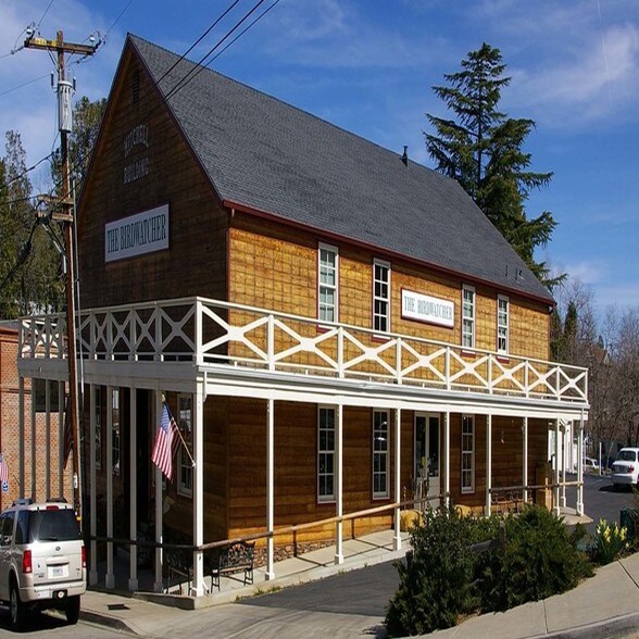 More Photos Of 2775 B St, Julian Freestanding For Sale