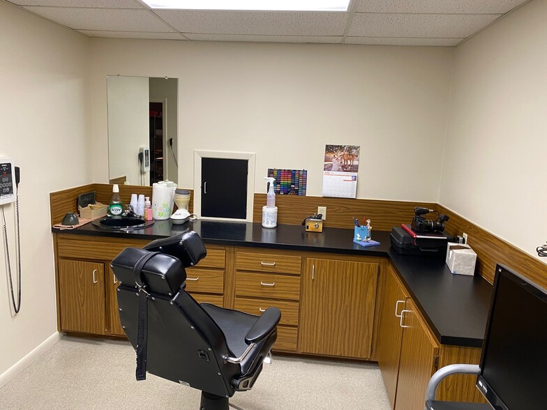 More Photos Of 2179 Julian Avenue Unit B, Palm Bay Medical For Sale